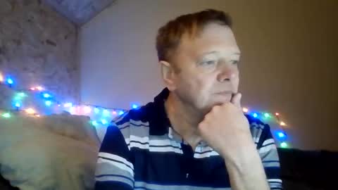 lu485947452685 online show from December 22, 2025, 6:16 pm