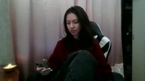 Snapshot of lu_krecia chatting on December 3, 2024, 1:10 pm Lu krecia online show from December 3, 2024, 1:10 pm