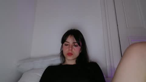 luana online show from June 9, 2026, 9:37 pm
