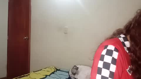 luanapowerful online show from February 6, 2025, 12:00 am