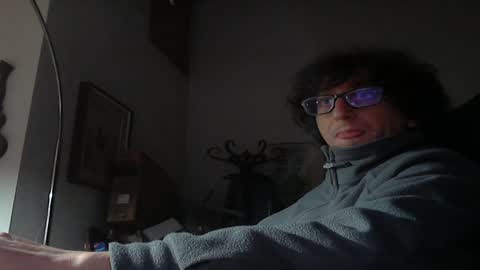 luca78 online show from December 1, 2024, 4:29 pm