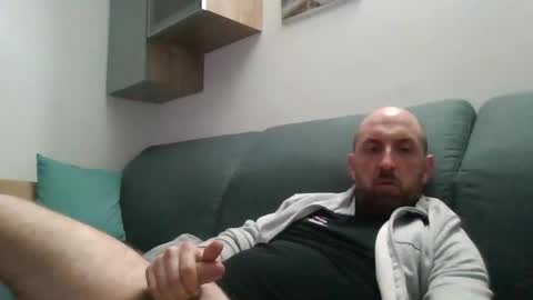 Snapshot of lucabeech88 chatting on February 23, 2026, 7:11 pm Luca online show from February 23, 2026, 7:11 pm