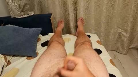 lucas_j_31 online show from October 30, 2025, 2:46 am