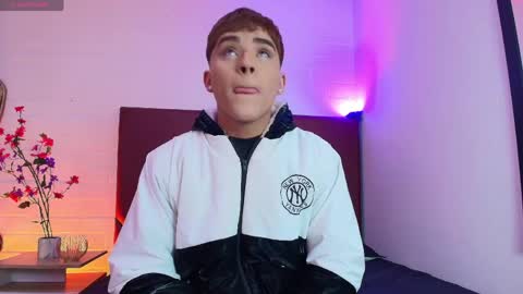 Lucas lovee online show from April 7, 2026, 1:11 pm