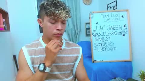 Lucas Luxx online show from October 29, 2025, 4:53 pm