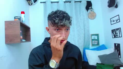 Lucas Luxx online show from January 17, 2026, 12:10 pm