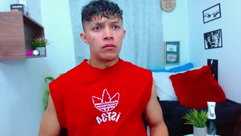 Lucas Luxx online show from February 14, 2026, 12:13 pm