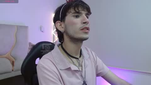 Lucas online show from June 9, 2026, 3:51 am