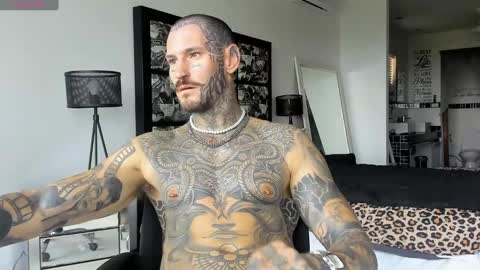 lucasexclusive online show from January 8, 2025, 4:02 am