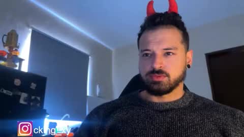 lucasfit24 online show from October 23, 2025, 2:05 pm