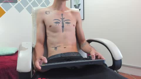 LucassSmith11 online show from December 22, 2025, 12:02 pm