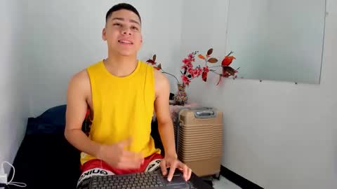 LUCAS TORREZ online show from January 7, 2026, 12:35 am