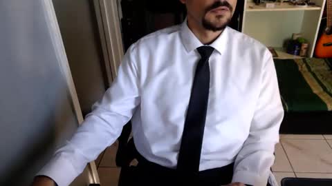 Luchi Luchano online show from January 7, 2026, 8:00 pm