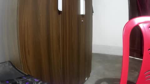 Snapshot of luci_ri chatting on September 17, 2025, 8:05 am luci_ri online show from September 17, 2025, 8:05 am