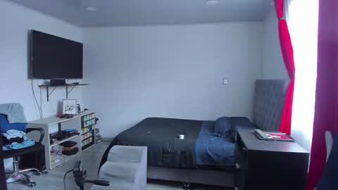 Lucia online show from January 28, 2025, 4:30 pm