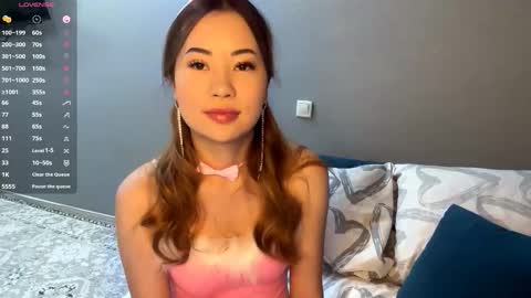 Kira online show from January 12, 2026, 10:20 am