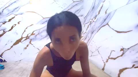 Luciana online show from May 17, 2026, 1:25 am