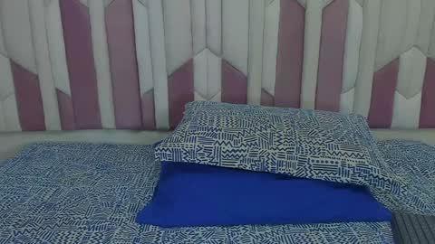 instagram luciana417  online show from January 17, 2025, 3:12 am