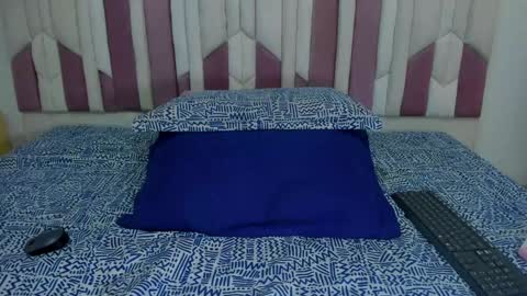 instagram luciana417  online show from January 22, 2025, 3:09 am