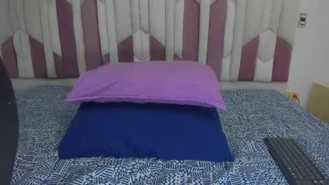 instagram luciana417  online show from February 14, 2025, 3:11 am