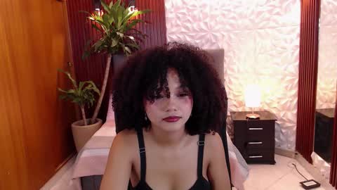 Snapshot of luciana_mj1 chatting on February 9, 2026, 11:25 am LUCIANA online show from February 9, 2026, 11:25 am
