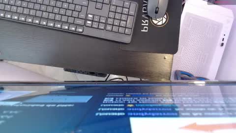 LUCIANA  online show from April 14, 2026, 3:07 pm