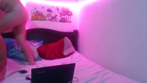 luciana_rober online show from January 20, 2025, 5:37 am