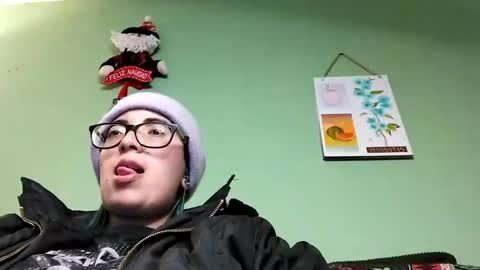 Snapshot of lucianacapisce chatting on February 16, 2025, 2:42 am Dani 3 online show from February 16, 2025, 2:42 am