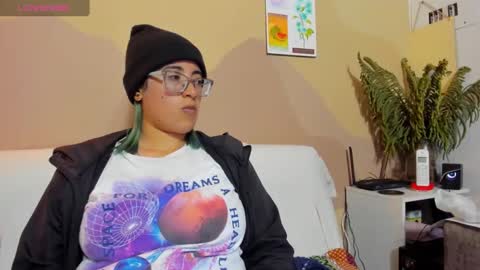 Snapshot of lucianacapisce chatting on October 18, 2025, 9:59 pm Dani 3 online show from October 18, 2025, 9:59 pm