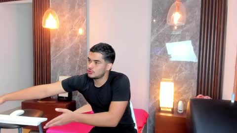 Luciano online show from June 4, 2026, 12:00 pm