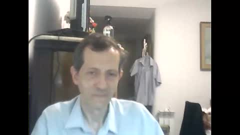 Snapshot of lucianoaxel chatting on February 14, 2025, 6:51 pm Luciano online show from February 14, 2025, 6:51 pm