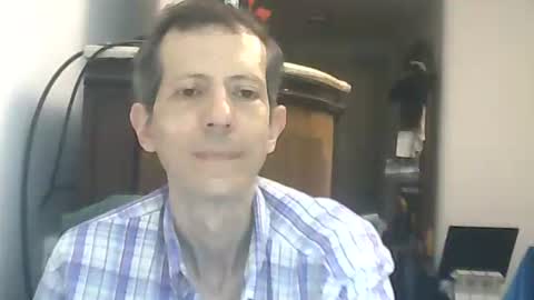 Luciano online show from April 3, 2026, 1:47 am