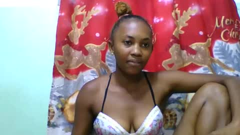 lucie196645 online show from June 7, 2026, 5:33 am