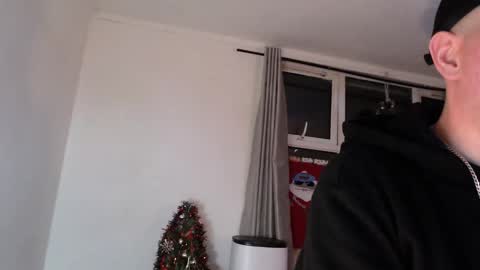 lucifersspiritz online show from January 12, 2026, 6:13 pm