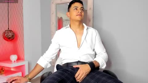 Leo online show from December 4, 2025, 11:41 am