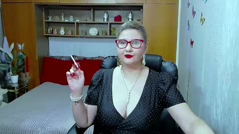 Lucille Fenly online show from March 13, 2026, 8:59 pm