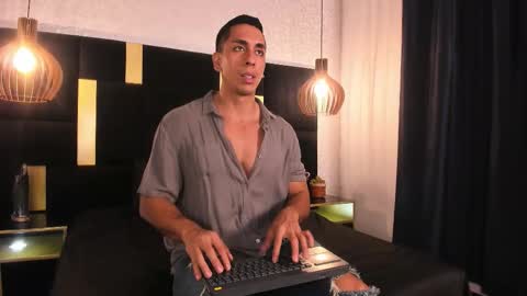 Lucio online show from March 24, 2026, 12:10 pm