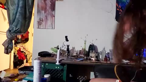 luciousloxs online show from December 5, 2025, 12:14 pm