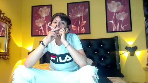 luckk_ online show from May 16, 2026, 5:26 am