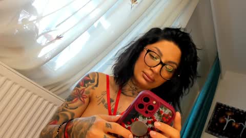 lucky_deniz online show from January 26, 2025, 7:10 am