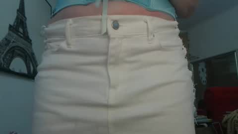 Ana online show from December 17, 2025, 11:38 am