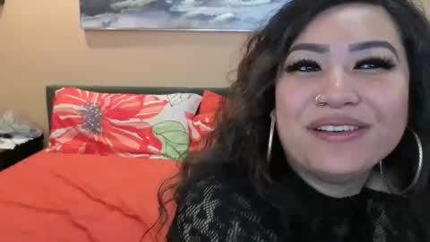 luckylee1992 online show from April 11, 2026, 5:23 am