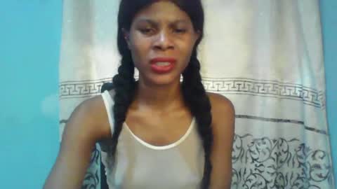 Snapshot of luckymadequeen chatting on January 5, 2025, 1:36 pm Gloria online show from January 5, 2025, 1:36 pm