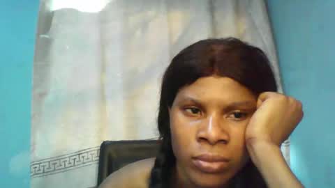 Snapshot of luckymadequeen chatting on January 17, 2025, 8:56 am Gloria online show from January 17, 2025, 8:56 am