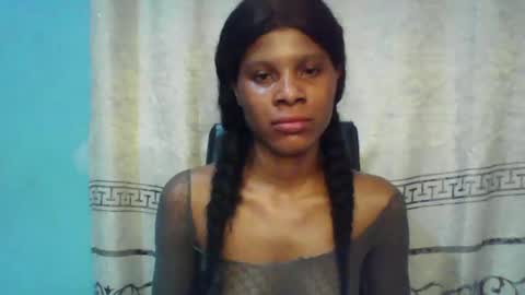 Snapshot of luckymadequeen chatting on February 5, 2025, 11:39 pm Gloria online show from February 5, 2025, 11:39 pm