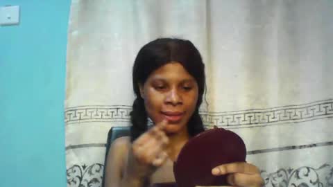 Snapshot of luckymadequeen chatting on February 16, 2025, 7:26 am Gloria online show from February 16, 2025, 7:26 am