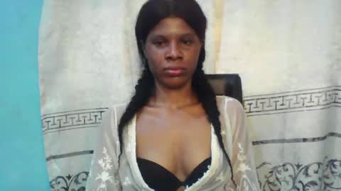 Snapshot of luckymadequeen chatting on March 6, 2025, 7:47 am Gloria online show from March 6, 2025, 7:47 am