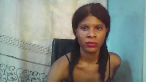 Snapshot of luckymadequeen chatting on September 17, 2025, 11:23 am Gloria online show from September 17, 2025, 11:23 am