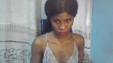 Snapshot of luckymadequeen chatting on September 27, 2025, 6:07 am Gloria online show from September 27, 2025, 6:07 am