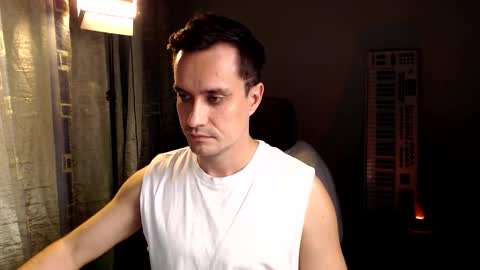 luckyman10000000 online show from November 12, 2025, 8:37 am